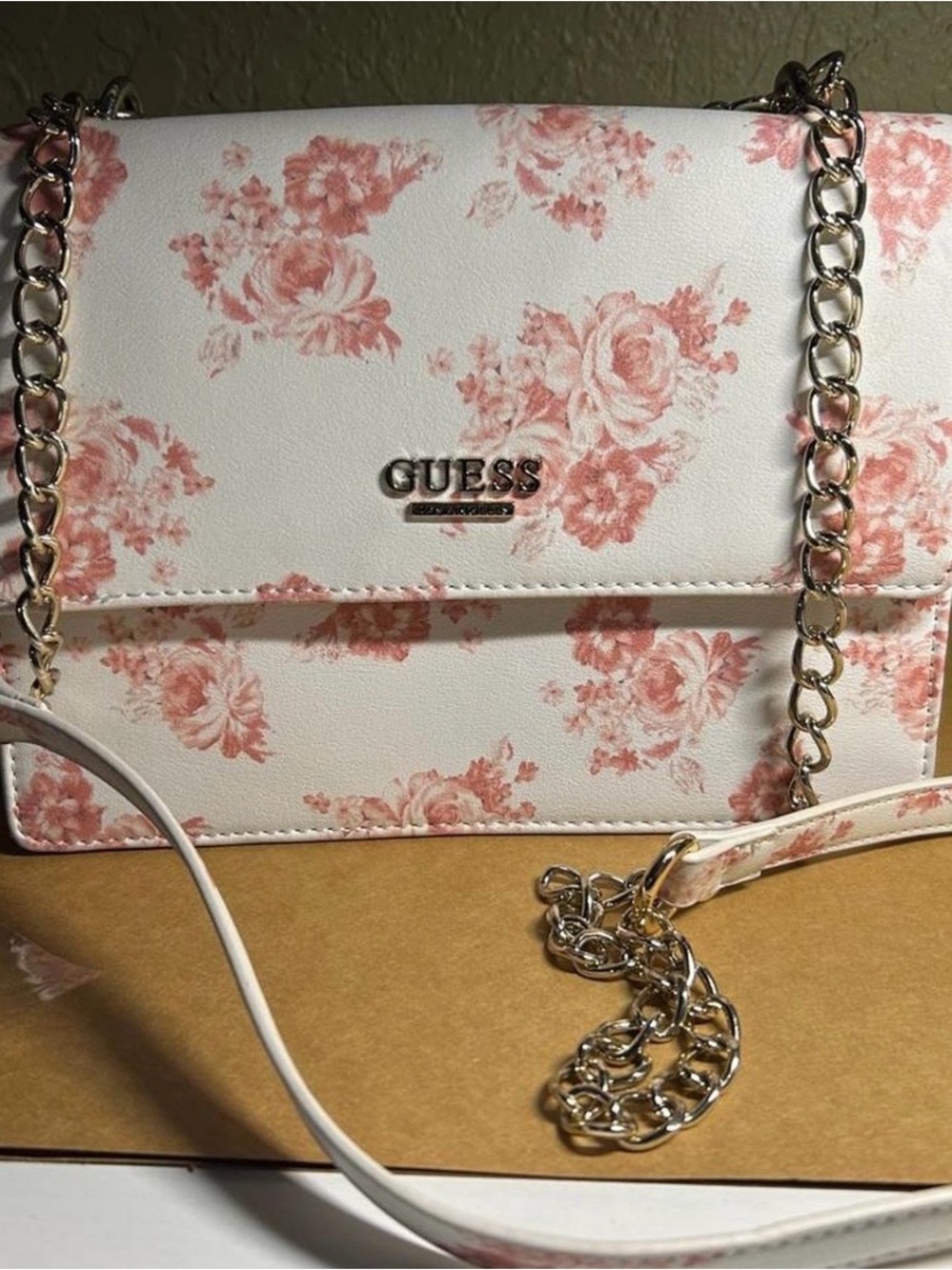 GUESS White Floral Crossbody with Pink Rose Print and Gold Chain